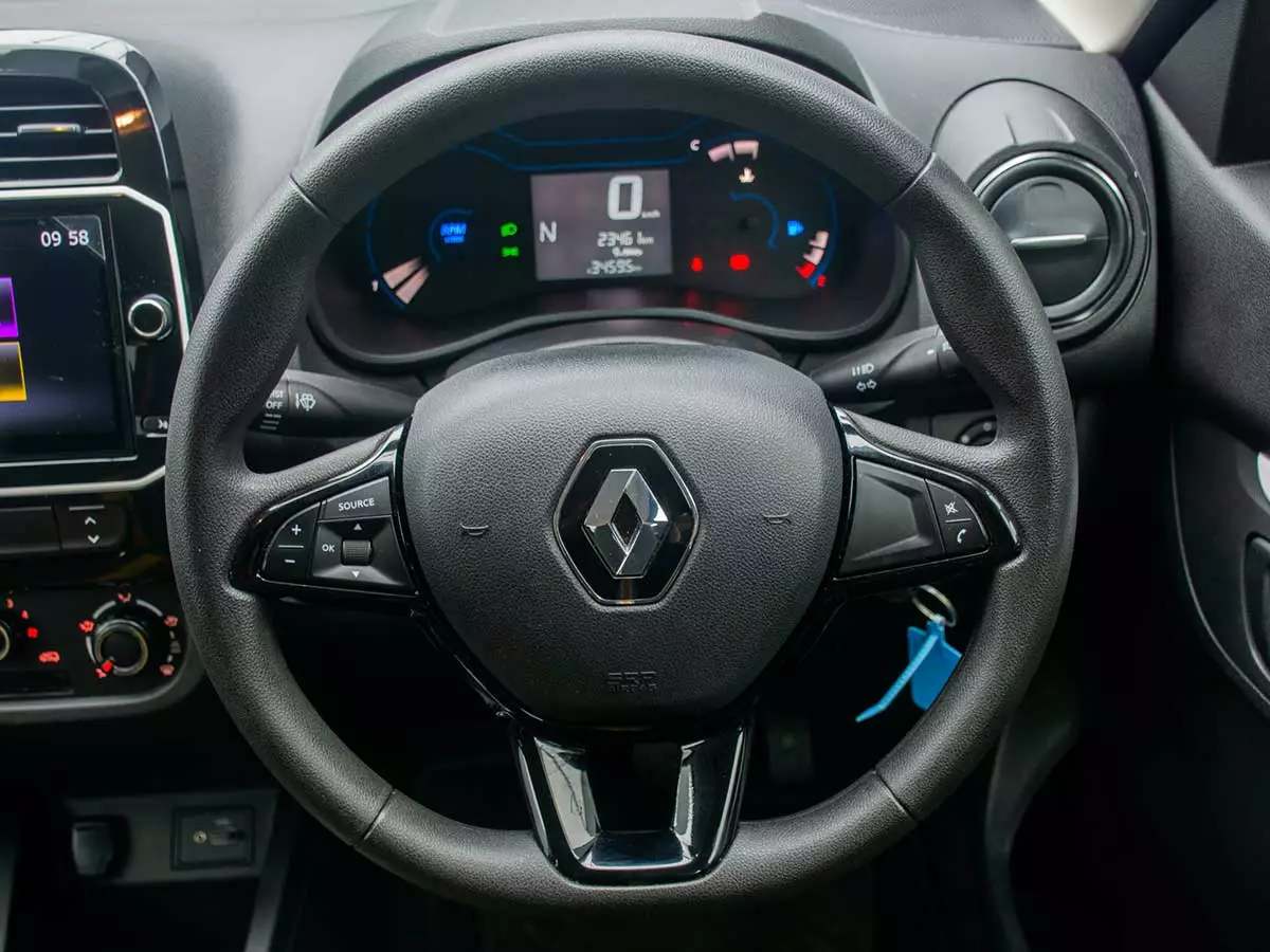 Vehicle Image for 14/24for Renault Kwid 1.0 Climber Auto