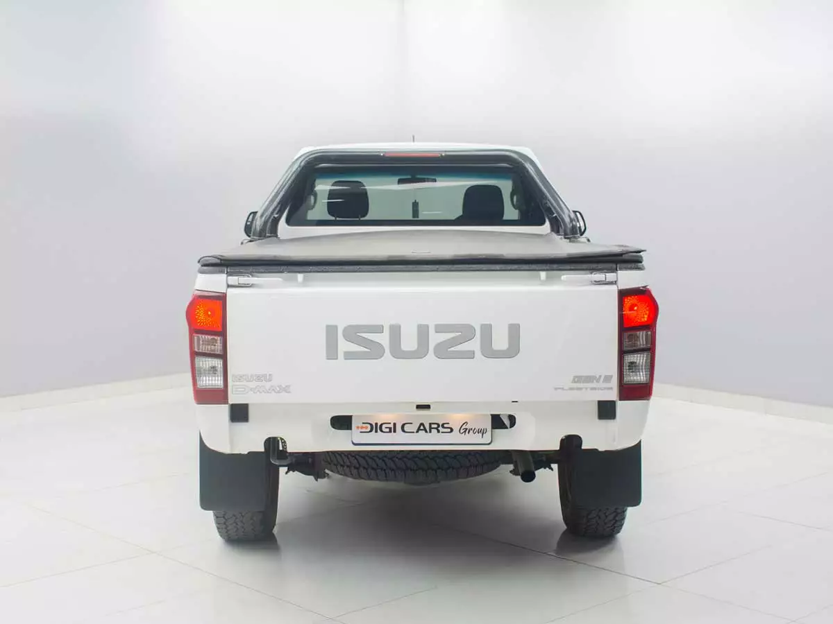 Vehicle Image for 13/24for Isuzu D-Max Gen 6 250 Single Cab Fleetside Safety