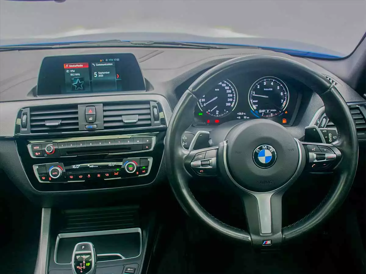 Vehicle Image for 20/24for BMW 1 Series 120i 5-Door Edition M Sport Shadow Auto