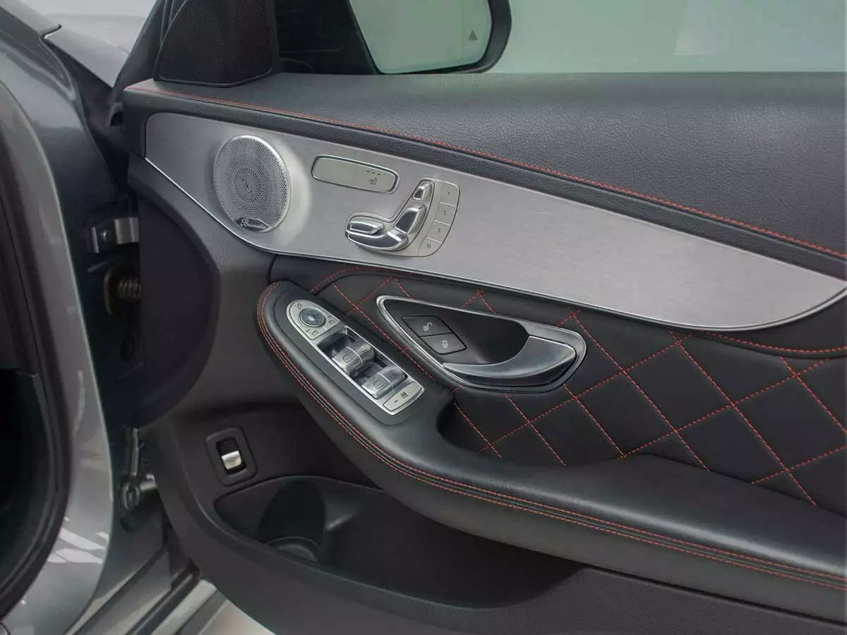 Vehicle Image for 23/25for Mercedes-AMG C-Class C63 S