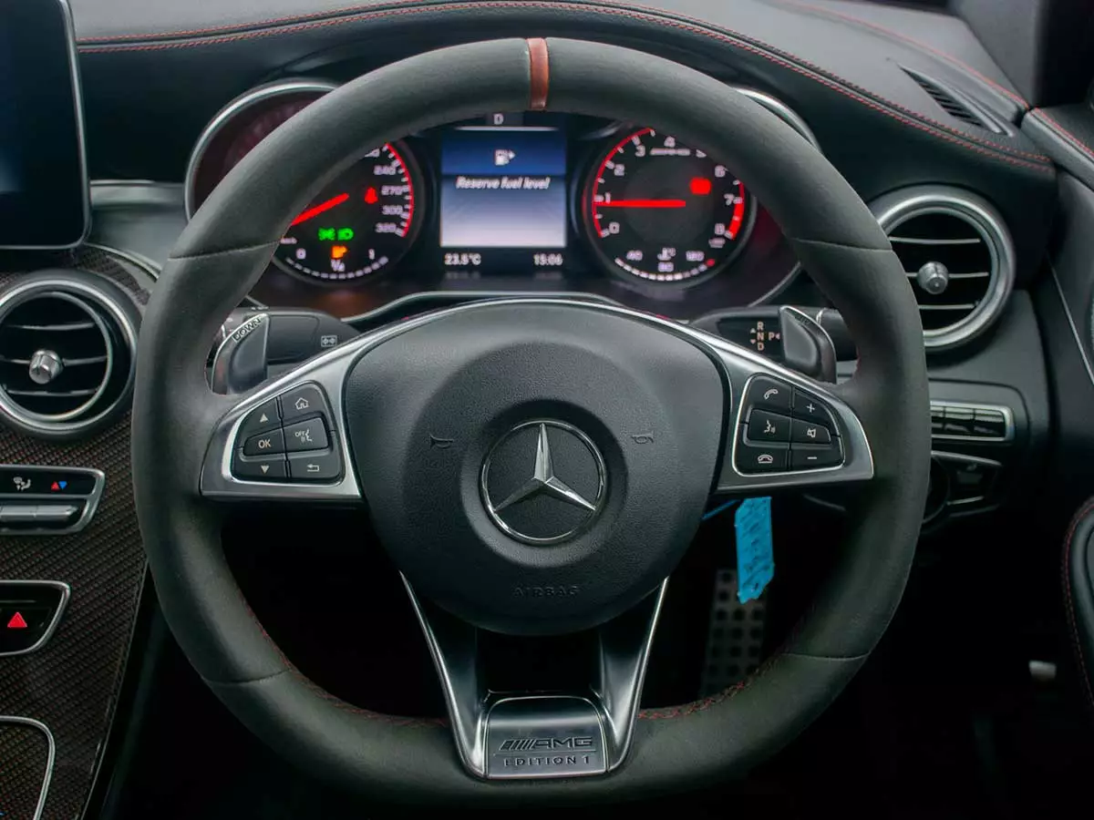 Vehicle Image for 14/25for Mercedes-AMG C-Class C63 S