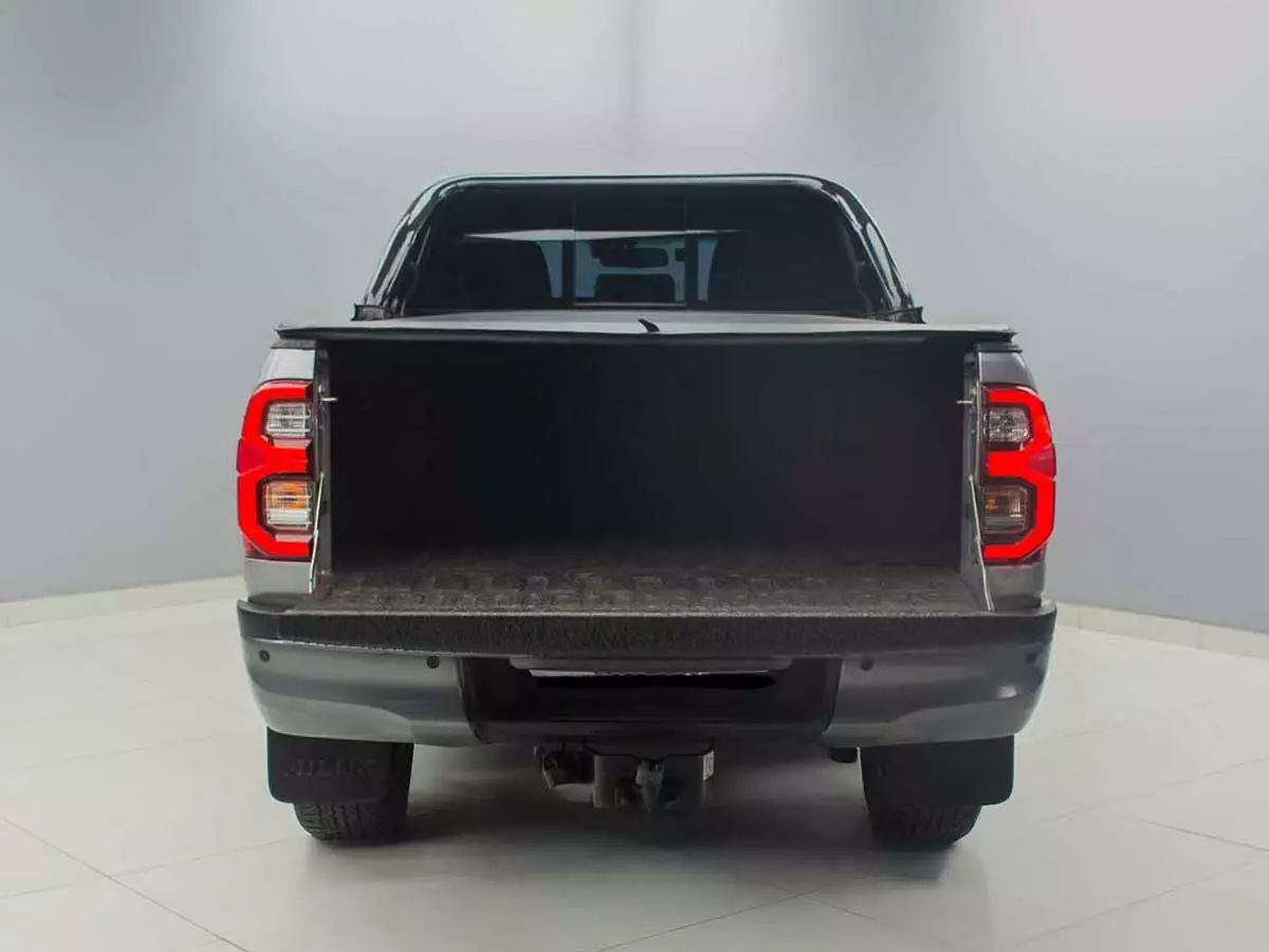 Vehicle Image for 13/24for Toyota Hilux 2.8GD-6 Double Cab Legend Auto