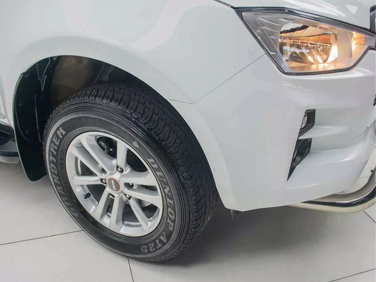 Vehicle Image for 8/24for Isuzu D-Max 1.9TD Extended Cab LS Auto