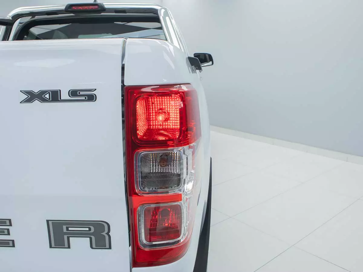 Vehicle Image for 11/25for Ford Ranger 2.2TDCi SuperCab XL Auto