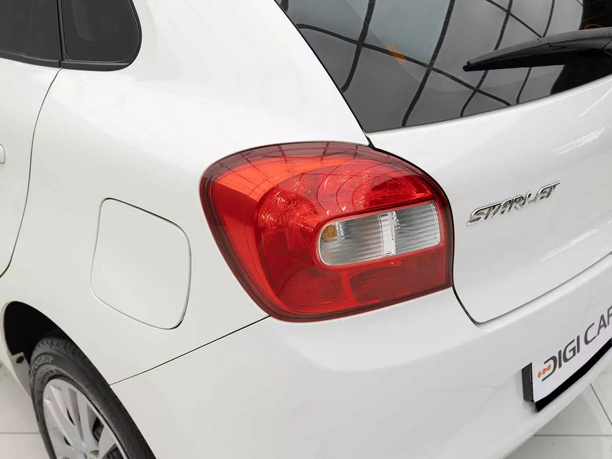 Vehicle Image for 10/23for Toyota Starlet 1.4 Xi