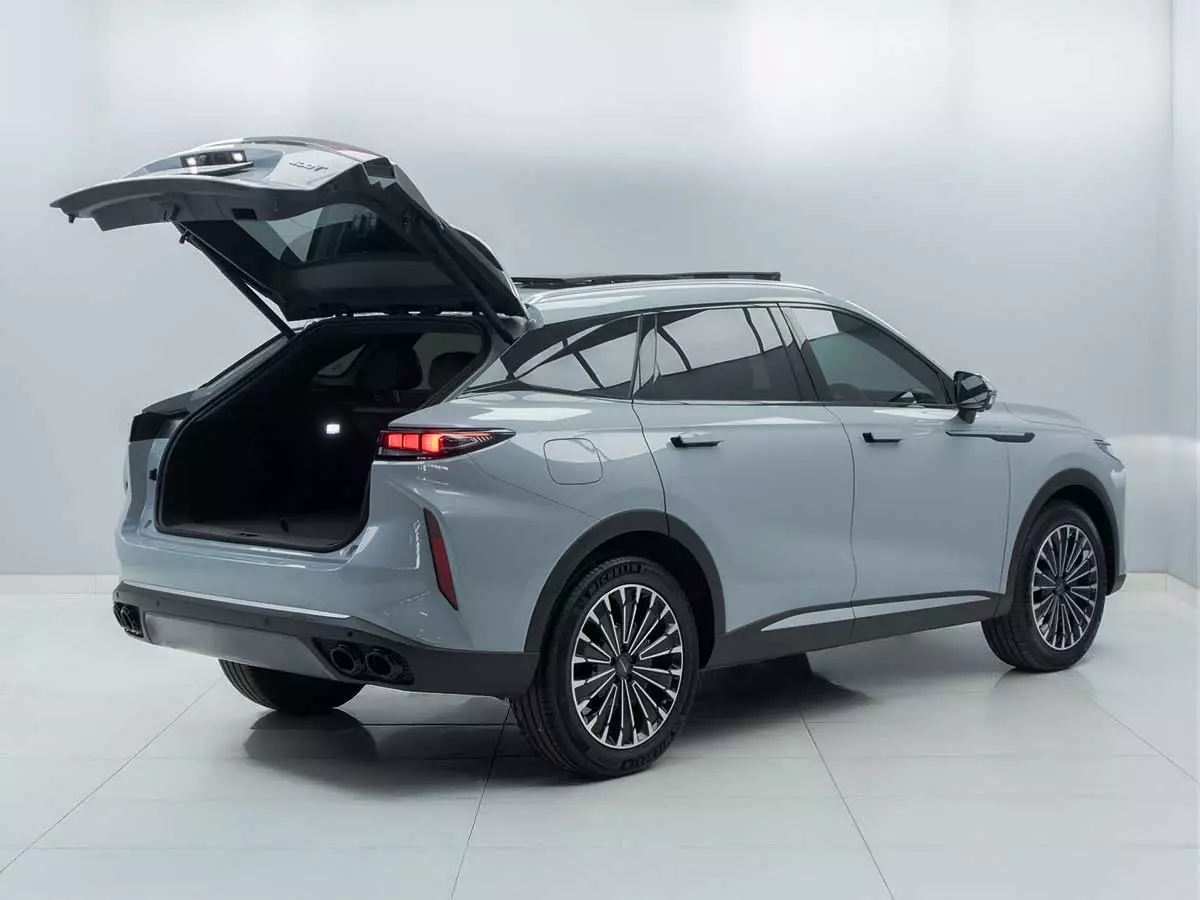 Vehicle Image for 6/25for OMODA C9 2.0TGDI 400T Explore AWD