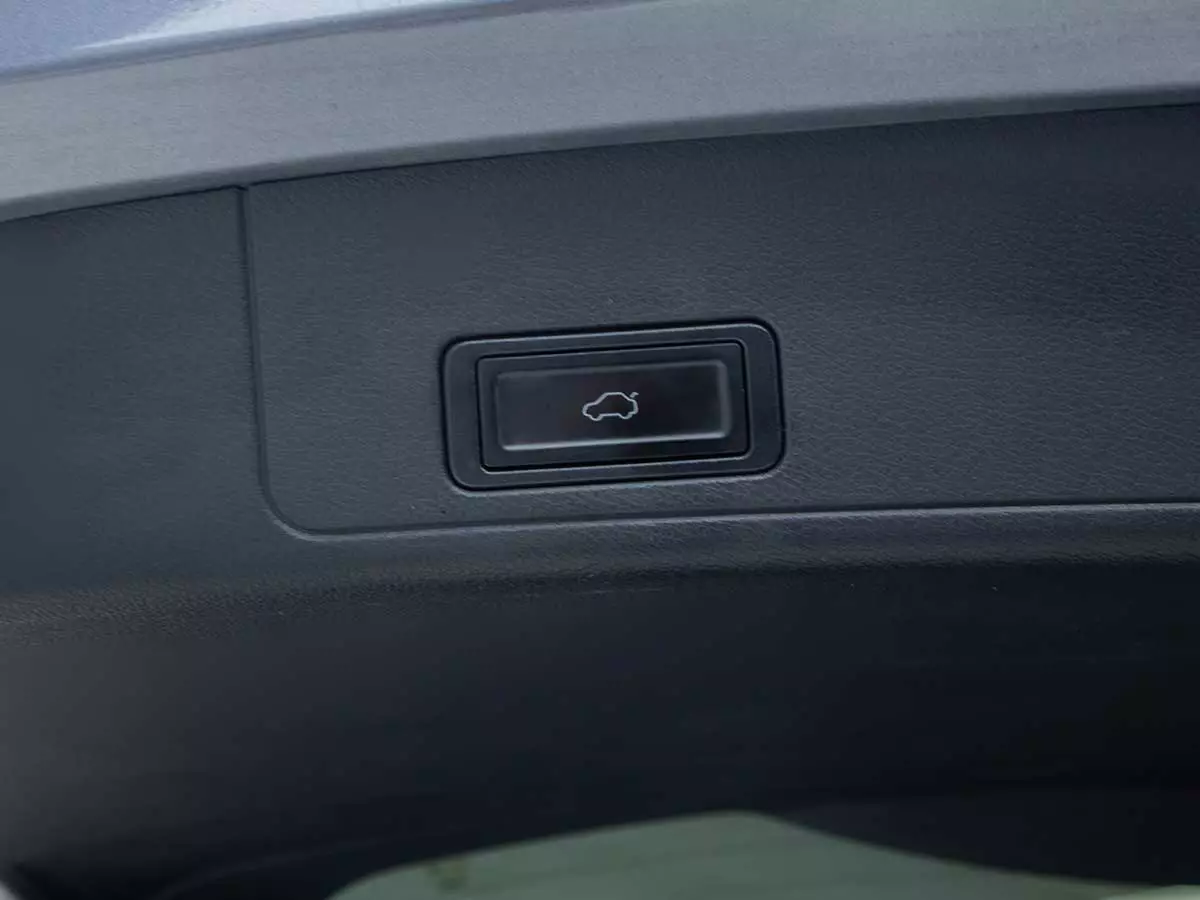 Vehicle Image for 14/25for Chery Tiggo 8 Pro 1.6TGDi Executive
