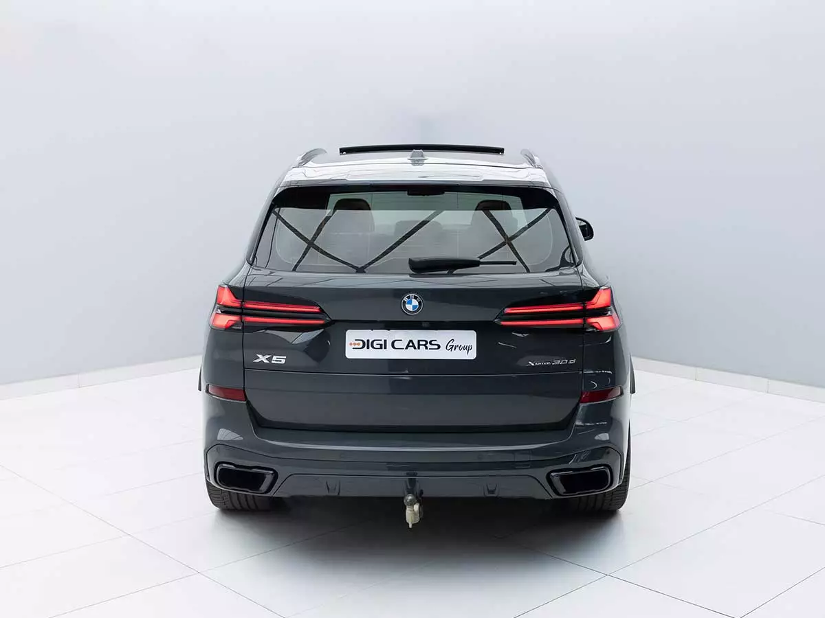 Vehicle Image for 12/24for BMW X5 xDrive30d M Sport