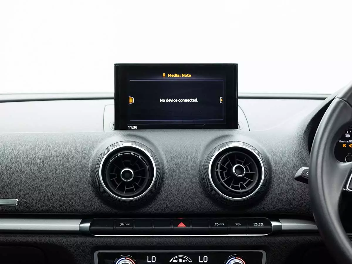 Vehicle Image for 15/23for Audi A3 Sedan 30TFSI S Line