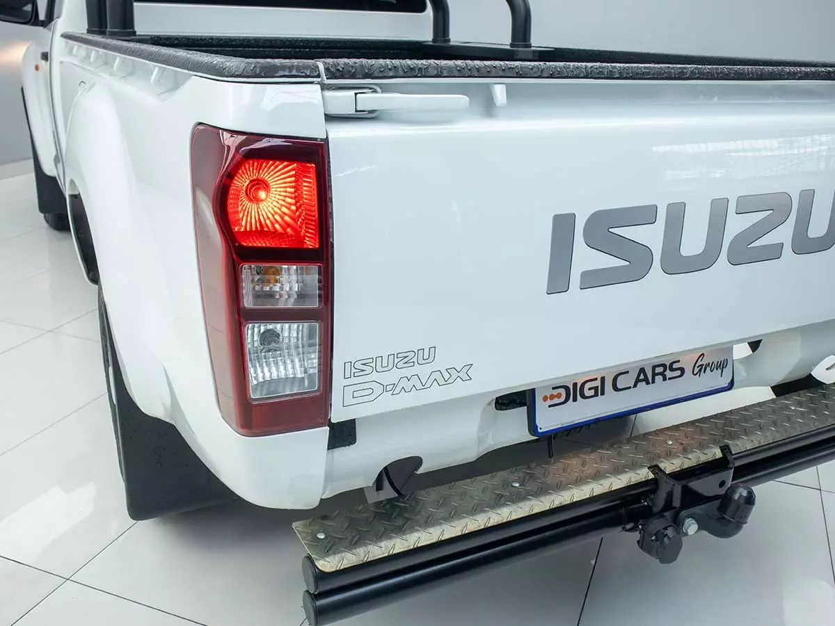 Vehicle Image for 12/23for Isuzu D-Max Gen 6 250C Single Cab Fleetside