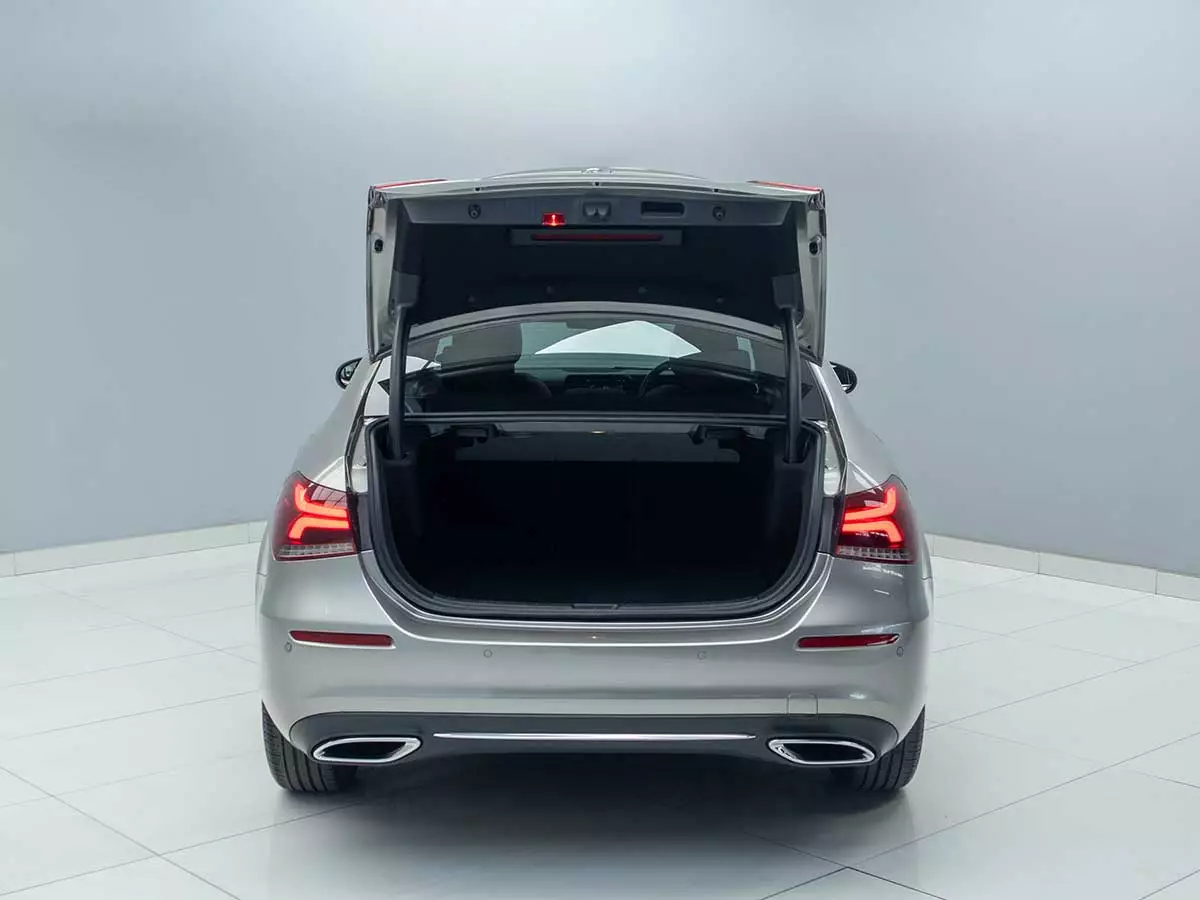 Vehicle Image for 13/24for Mercedes-Benz A-Class A200 Sedan Progressive