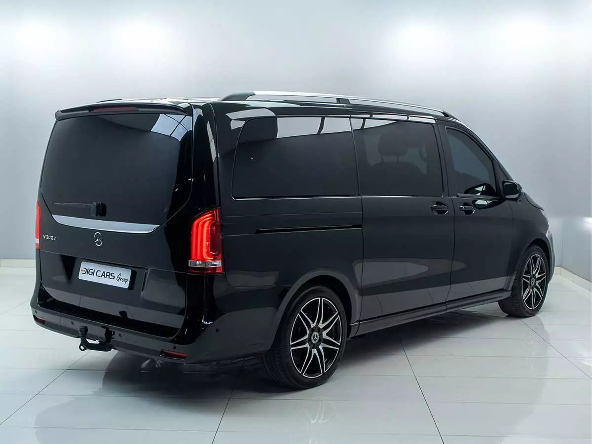 Vehicle Image for 5/26for Mercedes-Benz V-Class V300d Exclusive