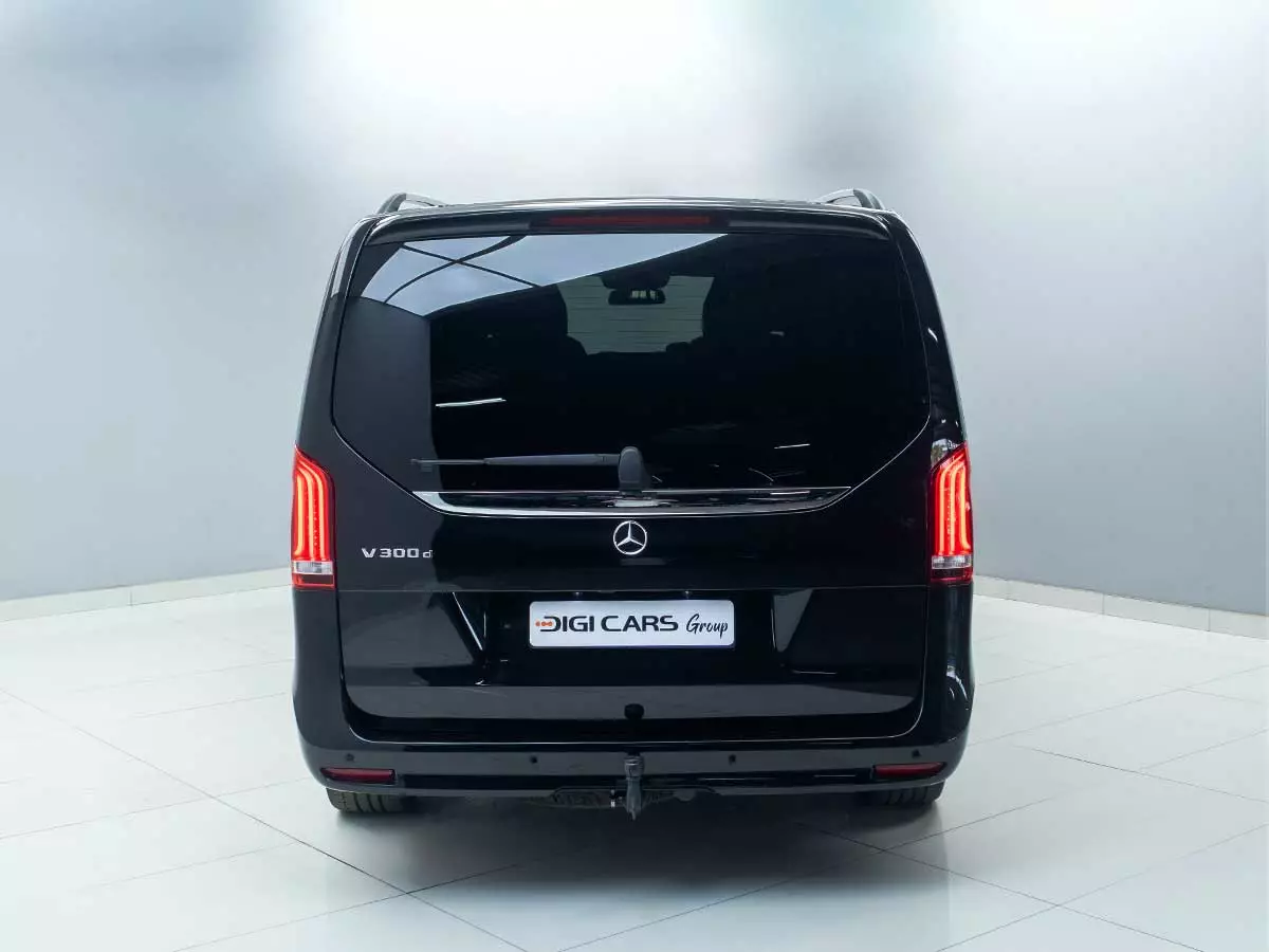 Vehicle Image for 12/26for Mercedes-Benz V-Class V300d Exclusive