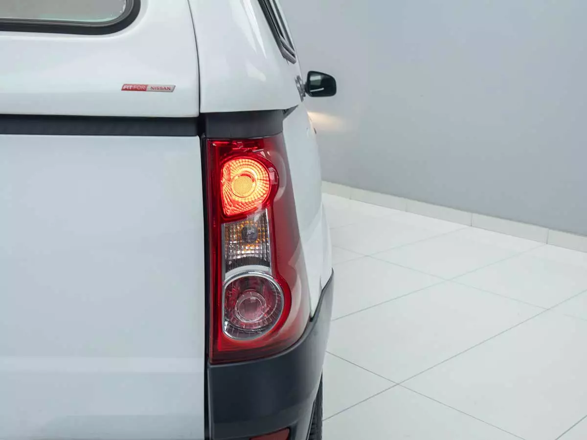 Vehicle Image for 10/17for Nissan NP200 1.6i (Aircon) Safety Pack