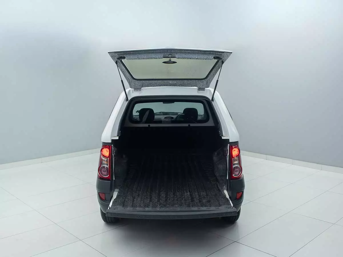 Vehicle Image for 12/17for Nissan NP200 1.6i (Aircon) Safety Pack