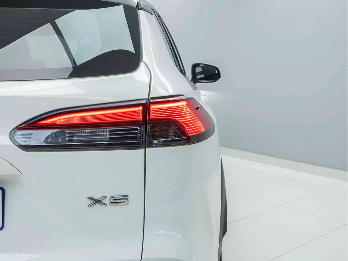 Vehicle Image for 11/24for Toyota Corolla Cross 1.8 XS