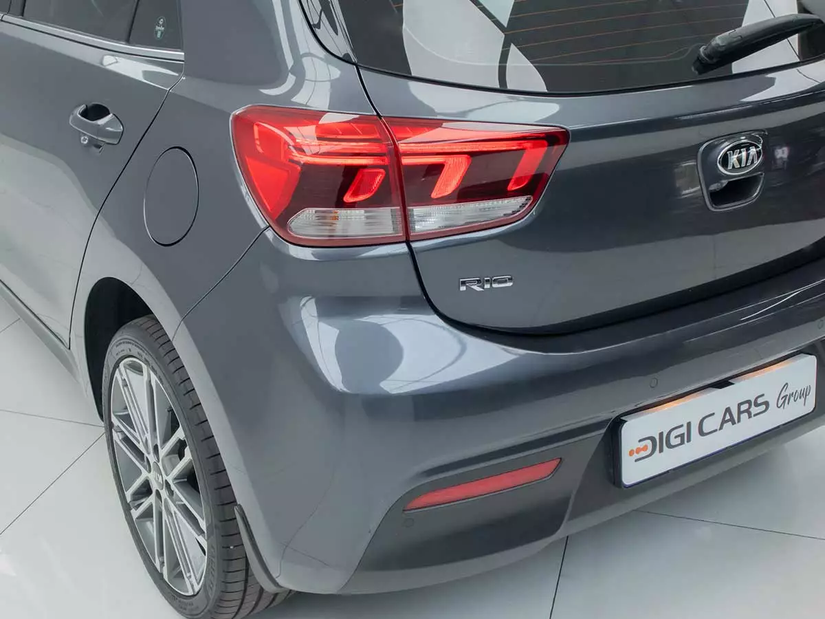 Vehicle Image for 10/24for Kia Rio hatch 1.4 Tec