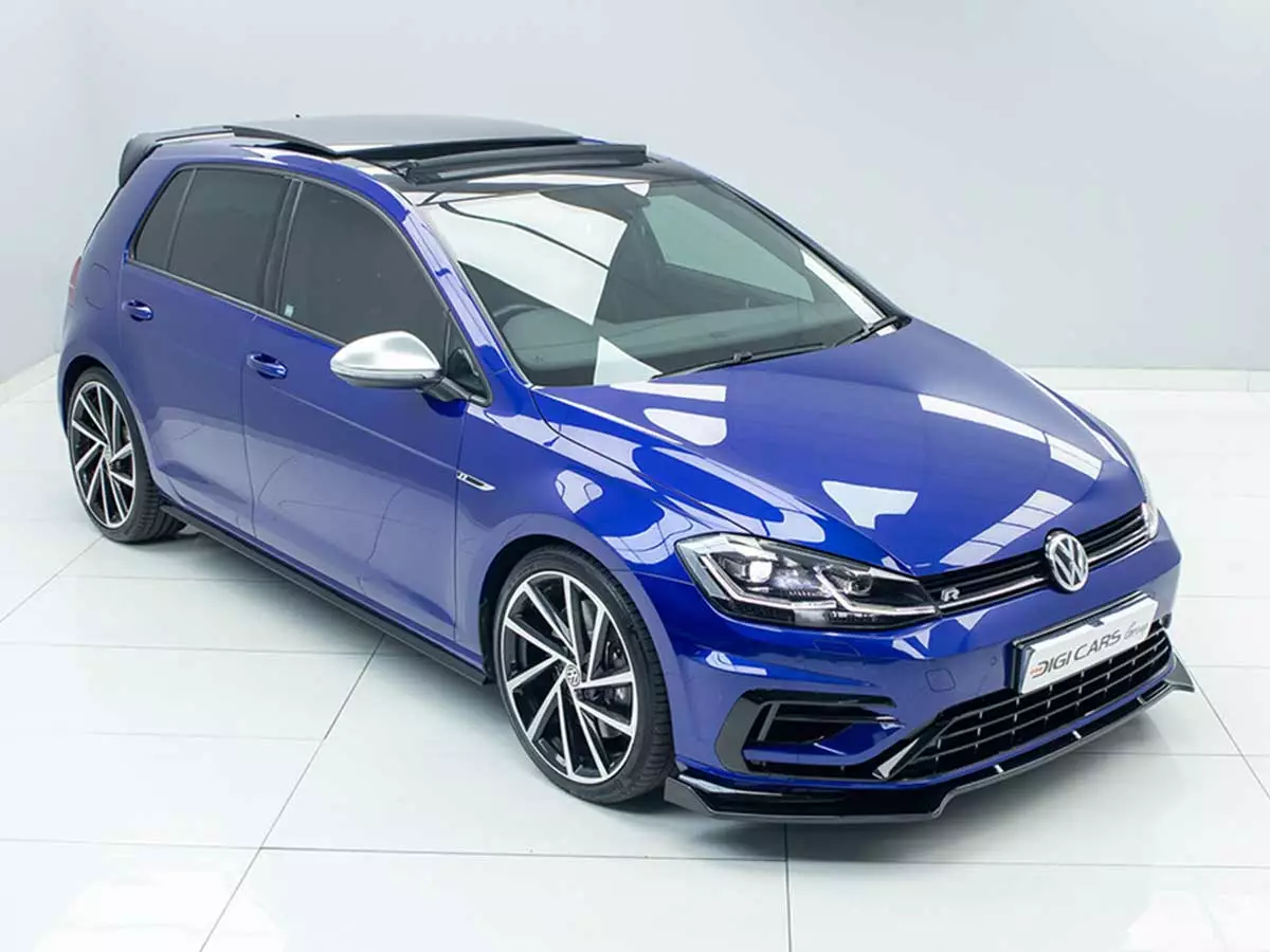 Vehicle Image for 3/27for Volkswagen Golf R