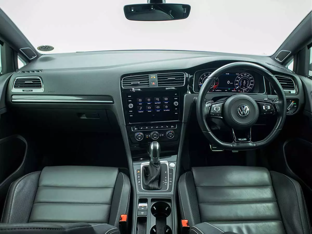 Vehicle Image for 22/27for Volkswagen Golf R