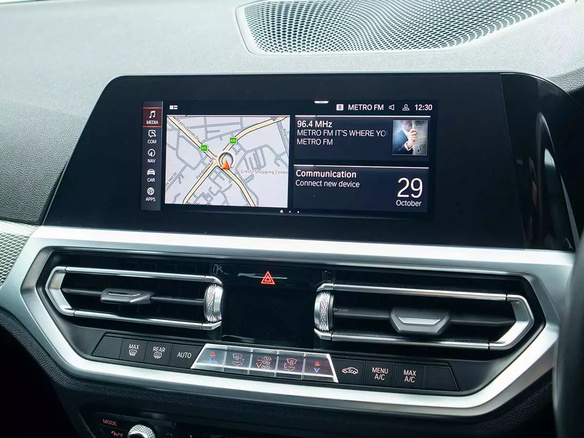 Vehicle Image for 15/24for BMW 3 Series 320i M Sport