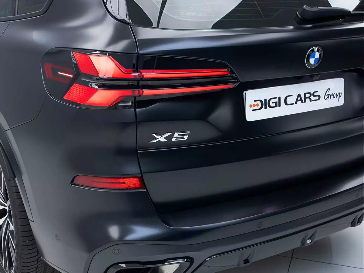 Vehicle Image for 10/24for BMW X5 xDrive30d M Sport