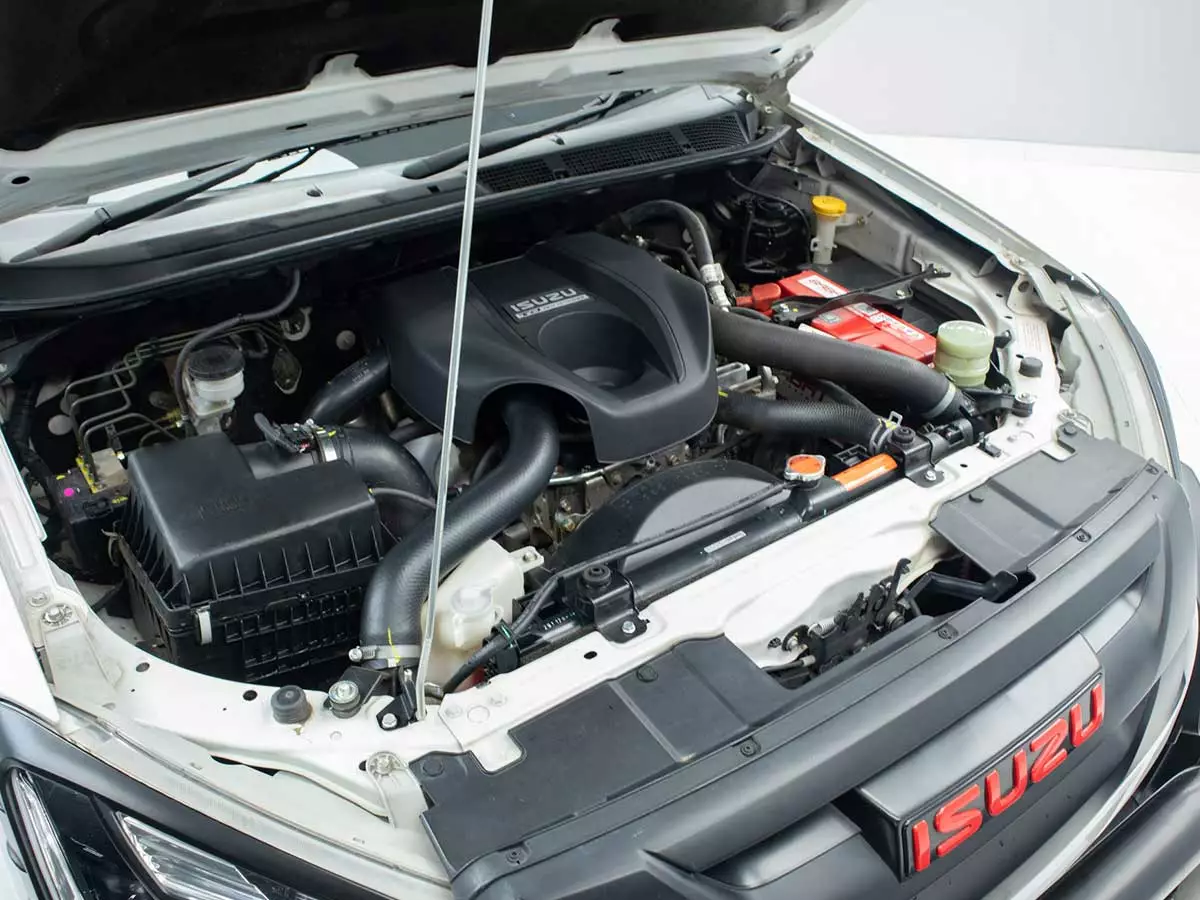 Vehicle Image for 9/24for Isuzu D-Max 250 Double Cab X-Rider Auto