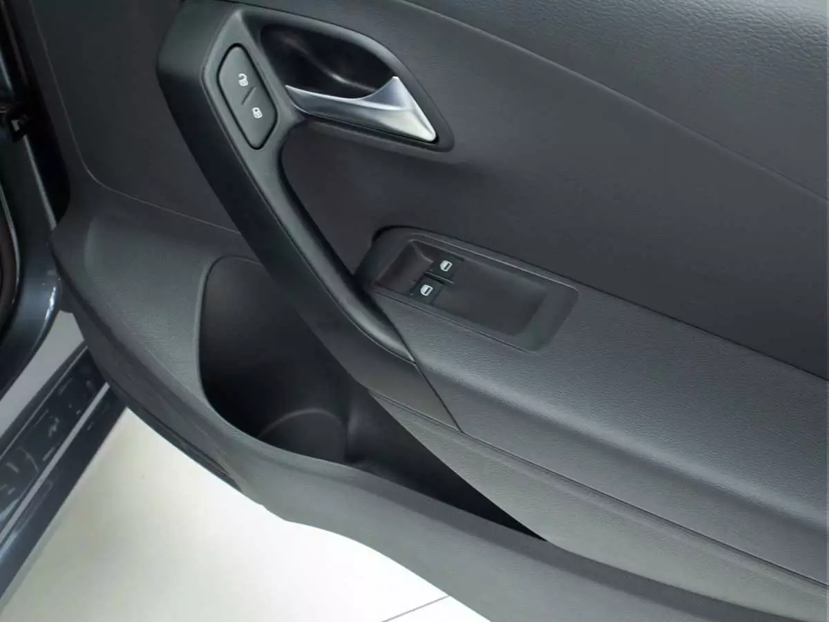 Vehicle Image for 21/23for Volkswagen Polo Vivo Hatch 1.4 Life