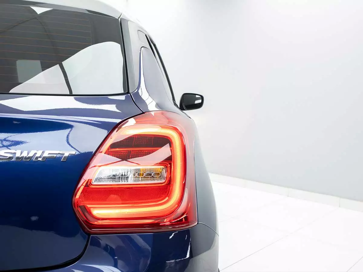 Vehicle Image for 11/24for Suzuki Swift 1.2 GLX Auto