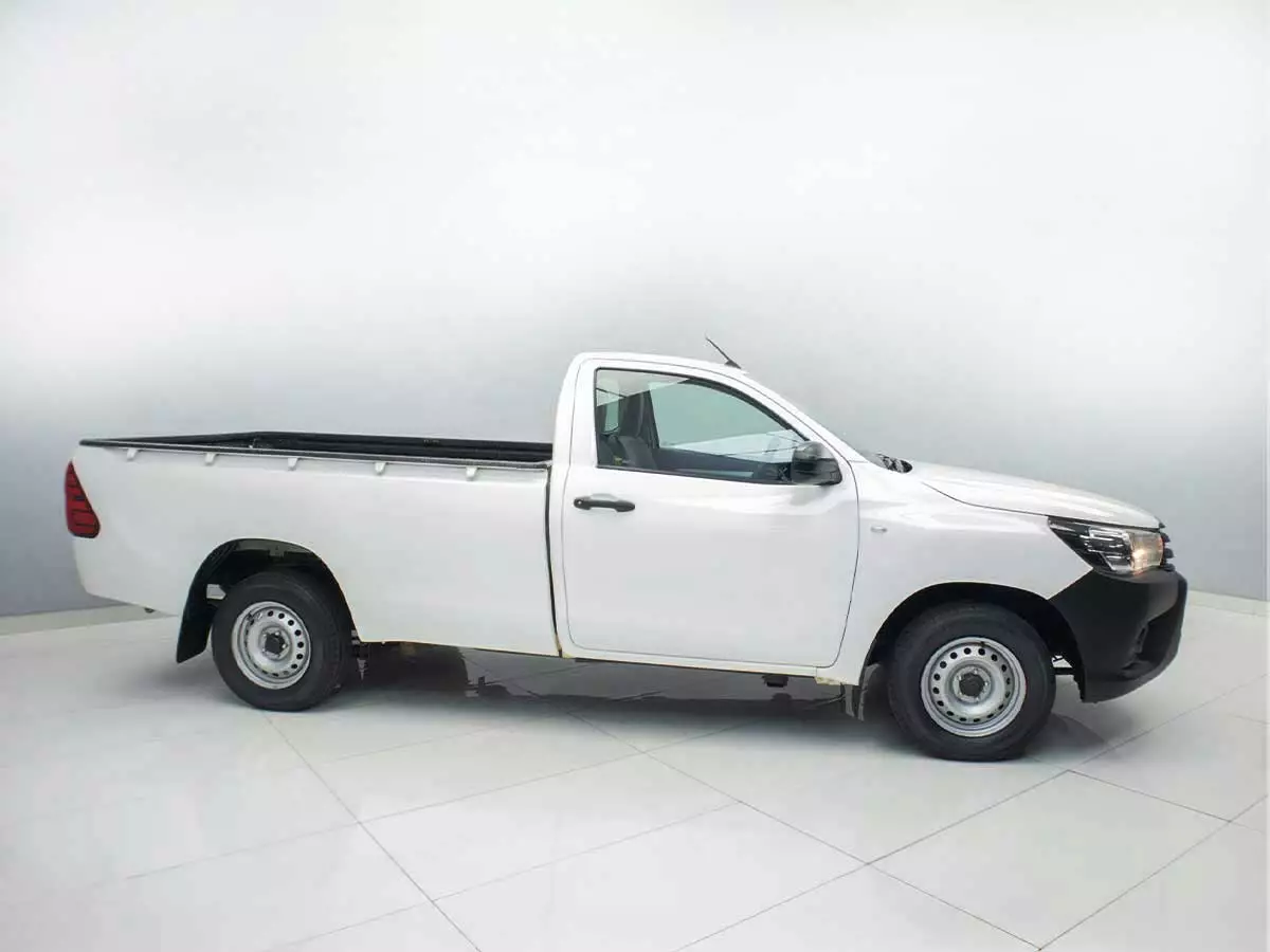 Vehicle Image for 4/23for Toyota Hilux 2.0 S (Aircon)