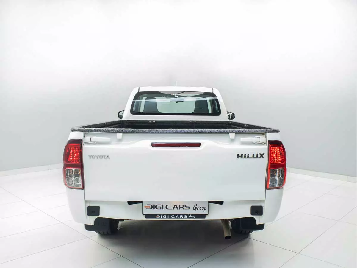 Vehicle Image for 12/23for Toyota Hilux 2.0 S (Aircon)