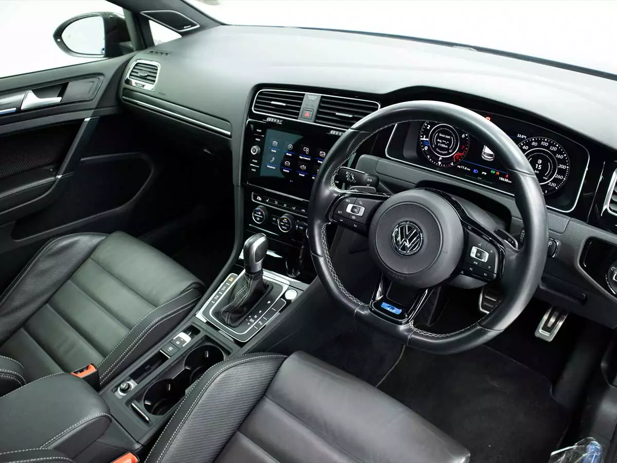 Vehicle Image for 18/24for Volkswagen Golf R