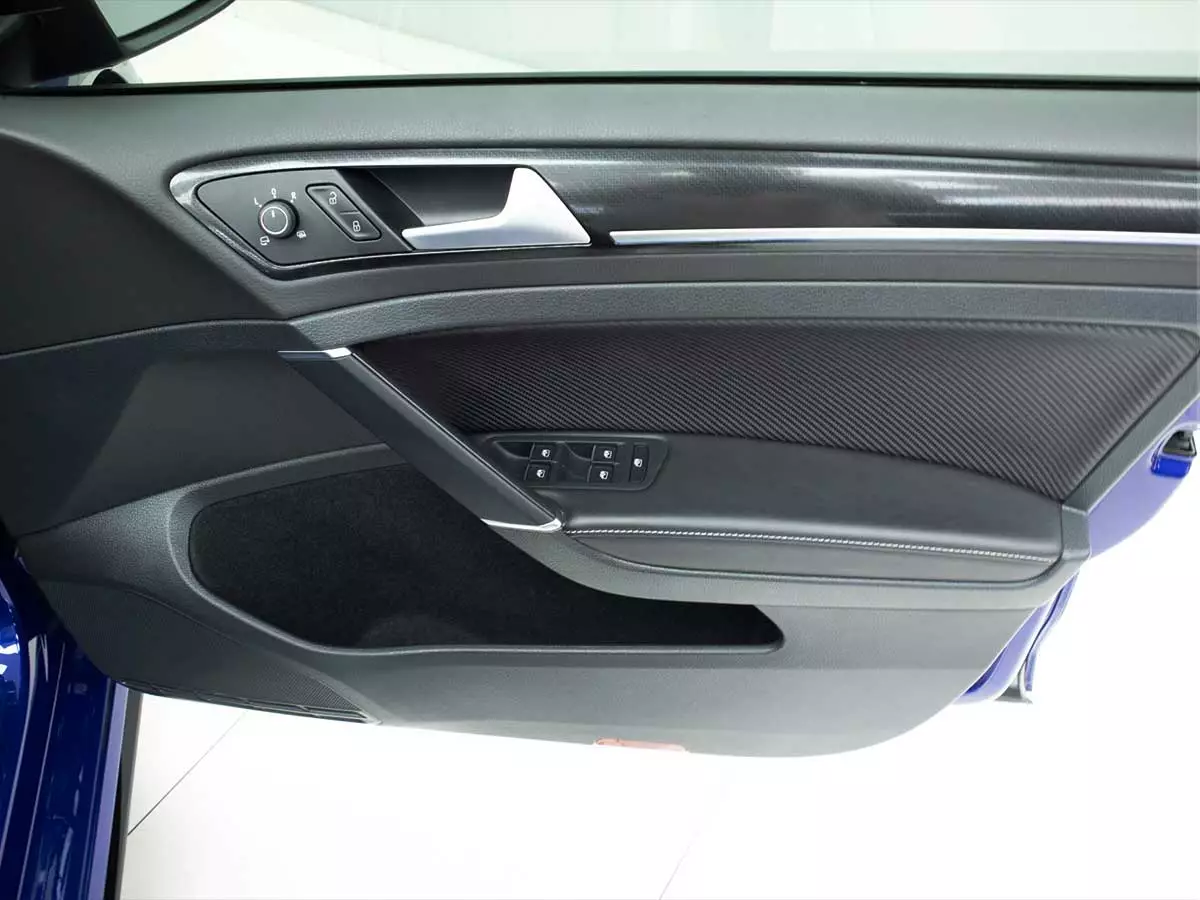 Vehicle Image for 22/24for Volkswagen Golf R