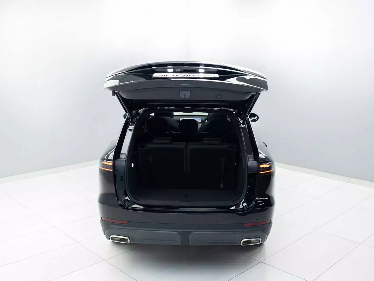 Vehicle Image for 14/26for Chery Tiggo 9 2.0T Pinnacle