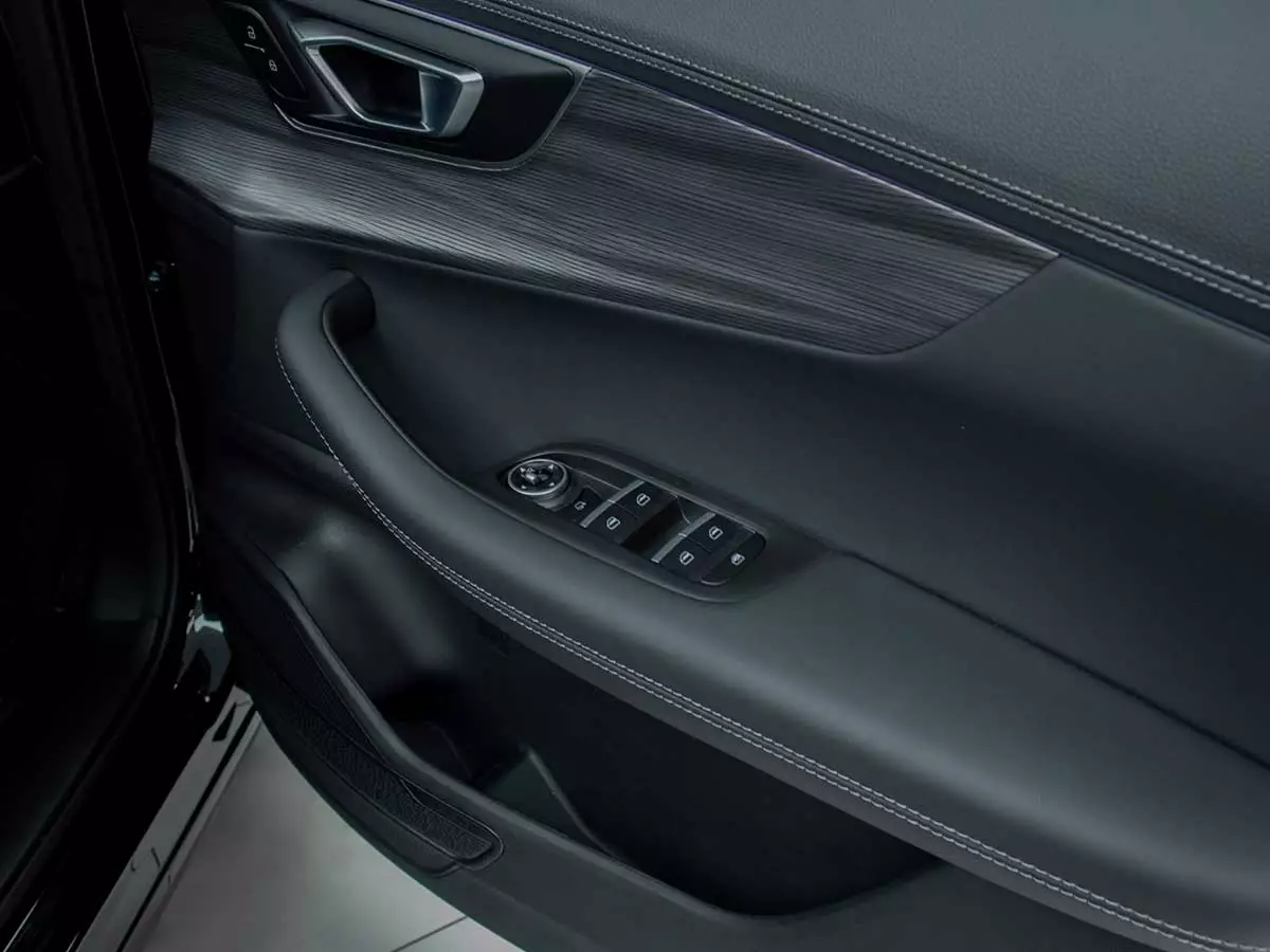 Vehicle Image for 24/27for Chery Tiggo 8 Pro 1.6TGDI 290T Executive +