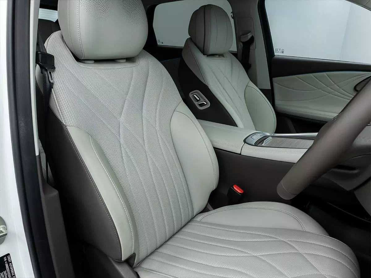 Vehicle Image for 19/19for OMODA C9 1.5T PHEV Explore AWD