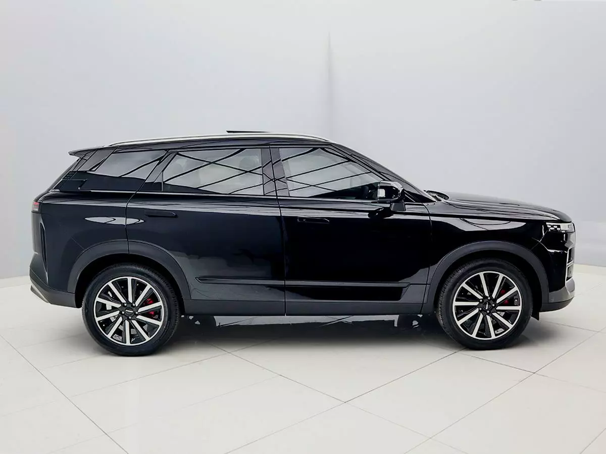 Vehicle Image for 4/17for JAECOO J7 1.6T Glacier