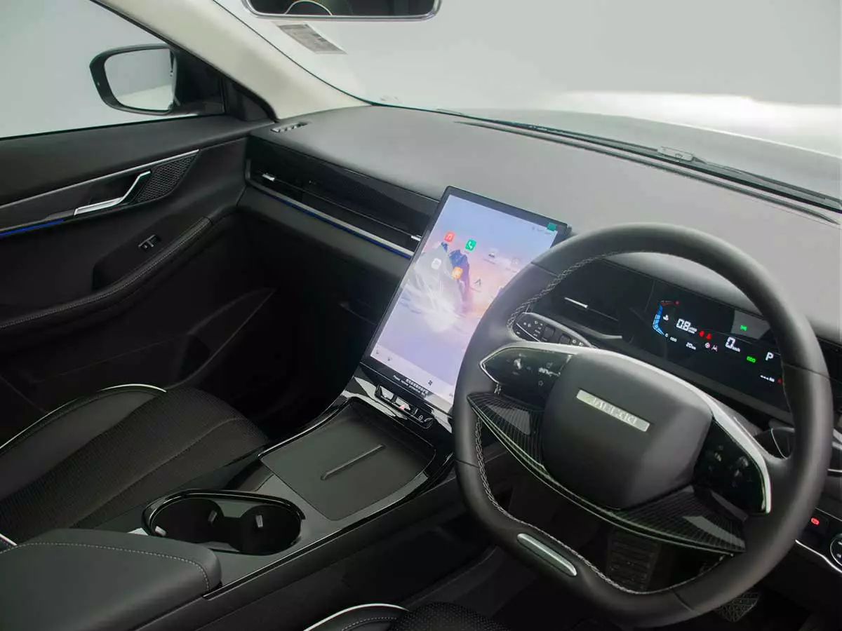 Vehicle Image for 18/24for JAECOO J5 1.5T Glacier