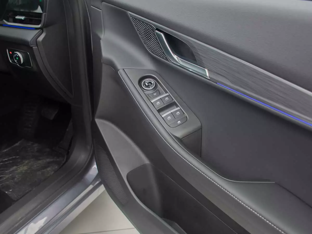 Vehicle Image for 22/24for JAECOO J5 1.5T Glacier