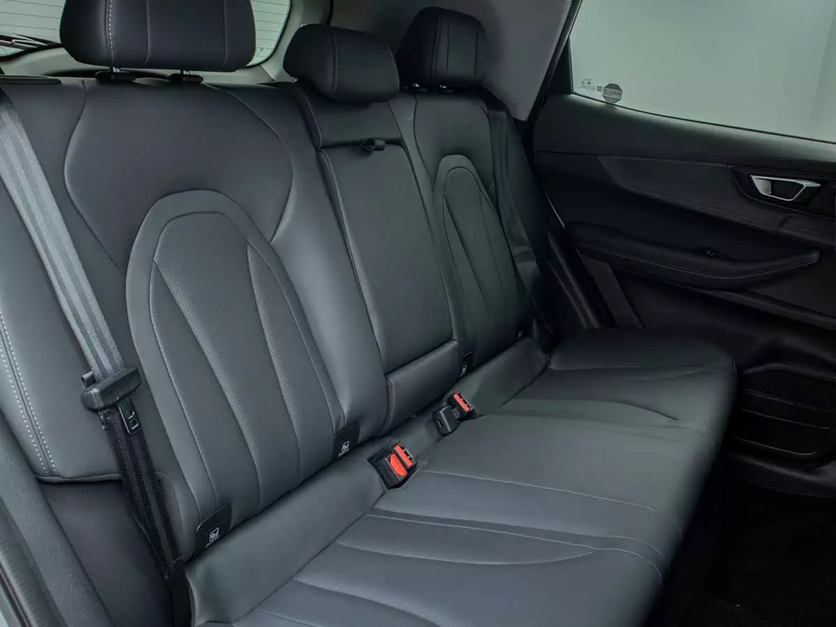 Vehicle Image for 25/26for Chery Tiggo Cross 1.5 CSH HEV Comfort