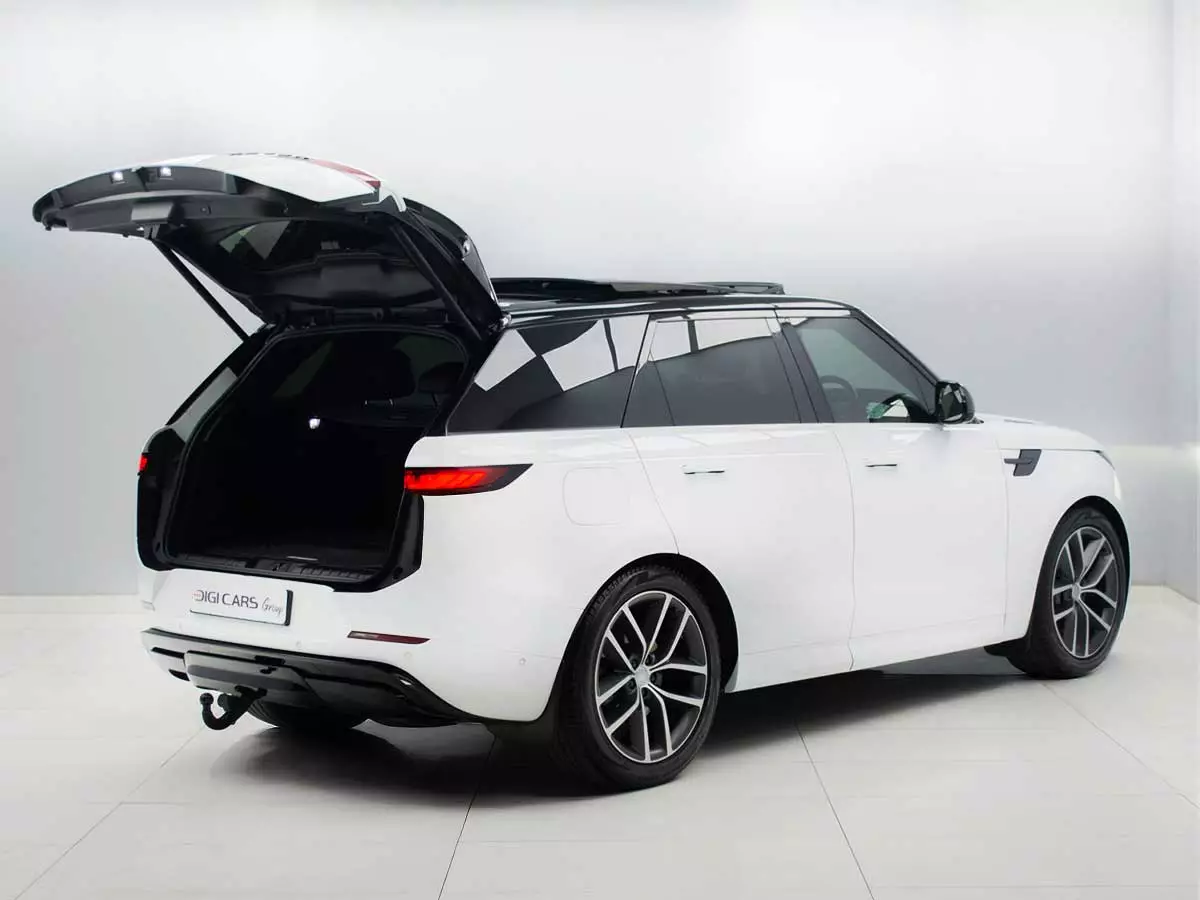 Vehicle Image for 6/25for Land Rover Range Rover Sport D350 Dynamic HSE