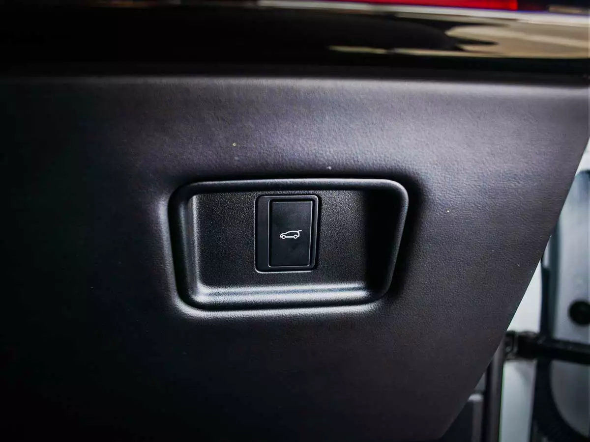 Vehicle Image for 14/25for Land Rover Range Rover Sport D350 Dynamic HSE