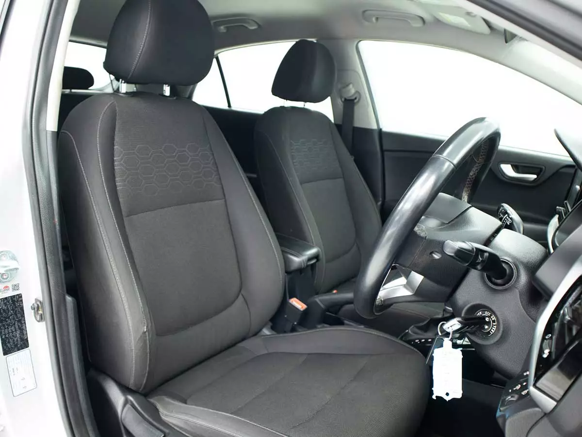 Vehicle Image for 24/24for Kia Rio Hatch 1.4 EX Auto