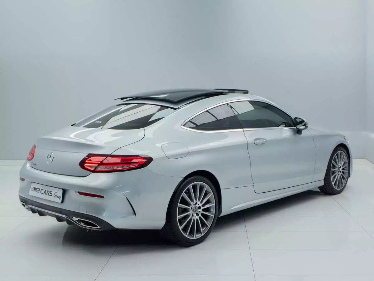 Vehicle Image for 5/17for Mercedes-Benz C-Class C200 Coupe Auto