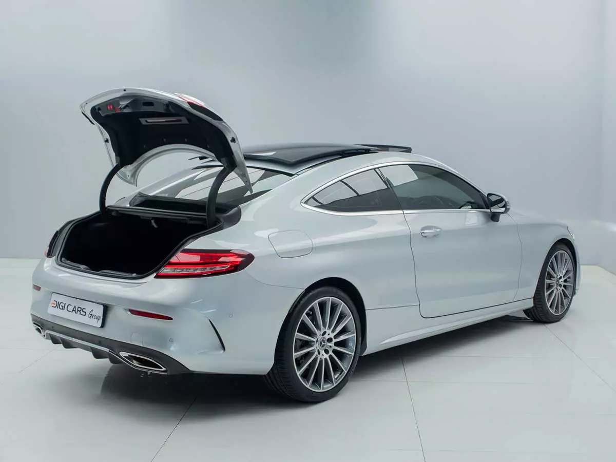 Vehicle Image for 6/17for Mercedes-Benz C-Class C200 Coupe Auto