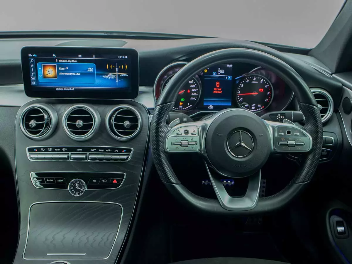 Vehicle Image for 15/17for Mercedes-Benz C-Class C200 Coupe Auto