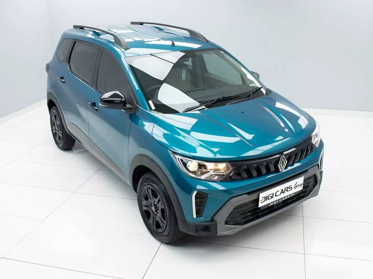 Vehicle Image for 2/25for Renault Triber 1.0 Techno
