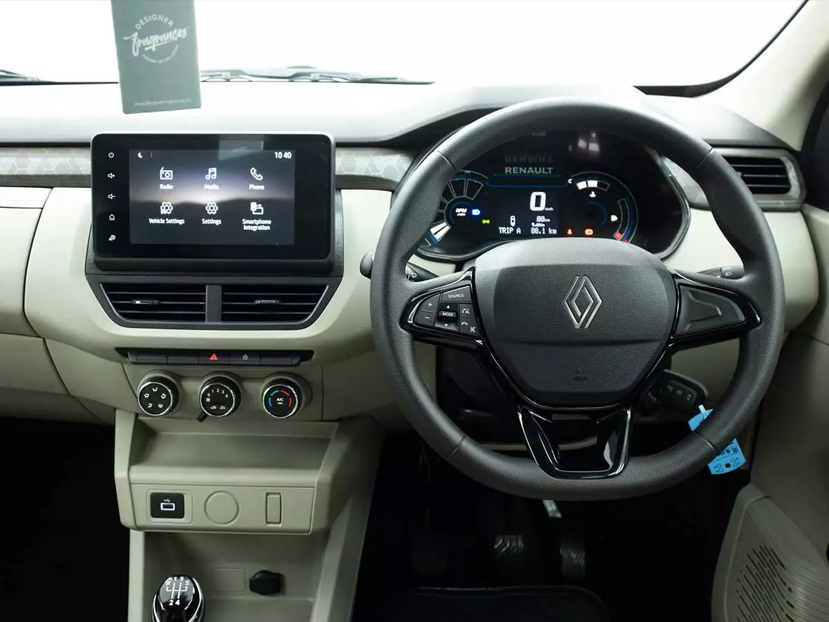 Vehicle Image for 20/25for Renault Triber 1.0 Techno