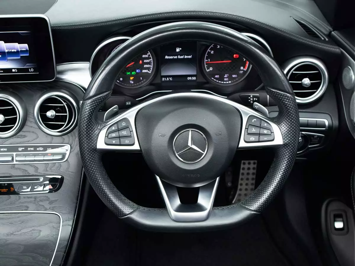 Vehicle Image for 14/24for Mercedes-AMG C-Class C43 Cabriolet 4Matic