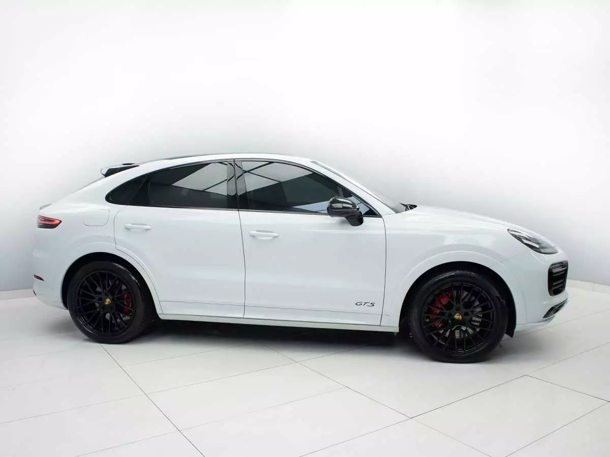 Vehicle Image for 4/25for Porsche Cayenne GTS Coupe