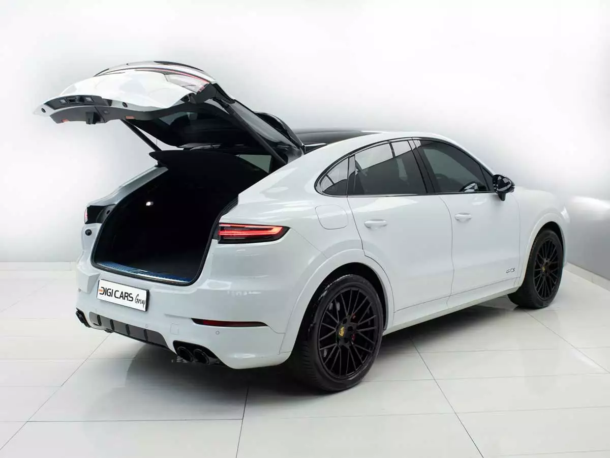 Vehicle Image for 6/25for Porsche Cayenne GTS Coupe